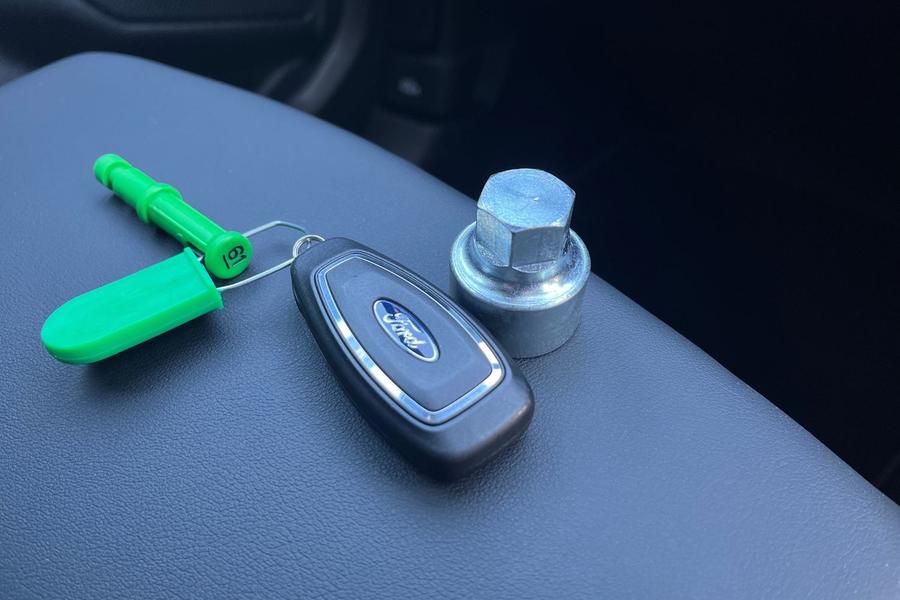 Ford Kuga Photo autoimg-6f451731f2f6333ca1e9d690cbc35ae59dc82087.jpg