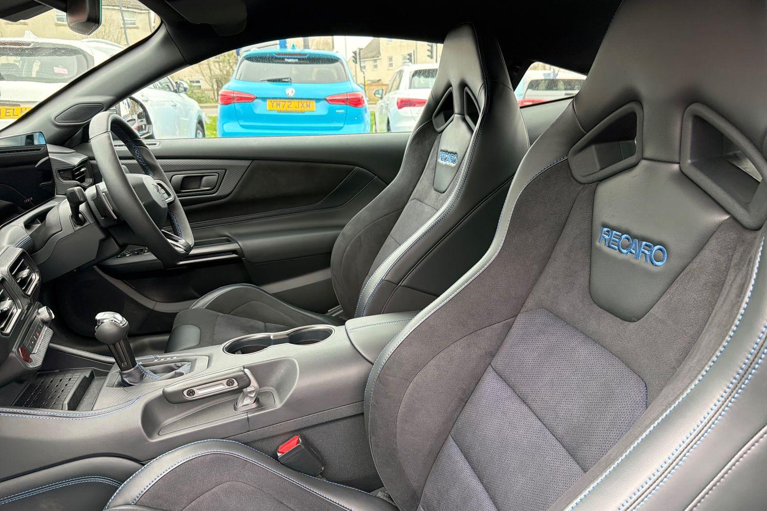 Ford MUSTANG Photo 18