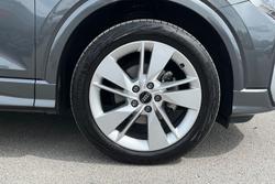 AUDI Q2 Photo 5