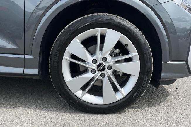 AUDI Q2 Photo 5
