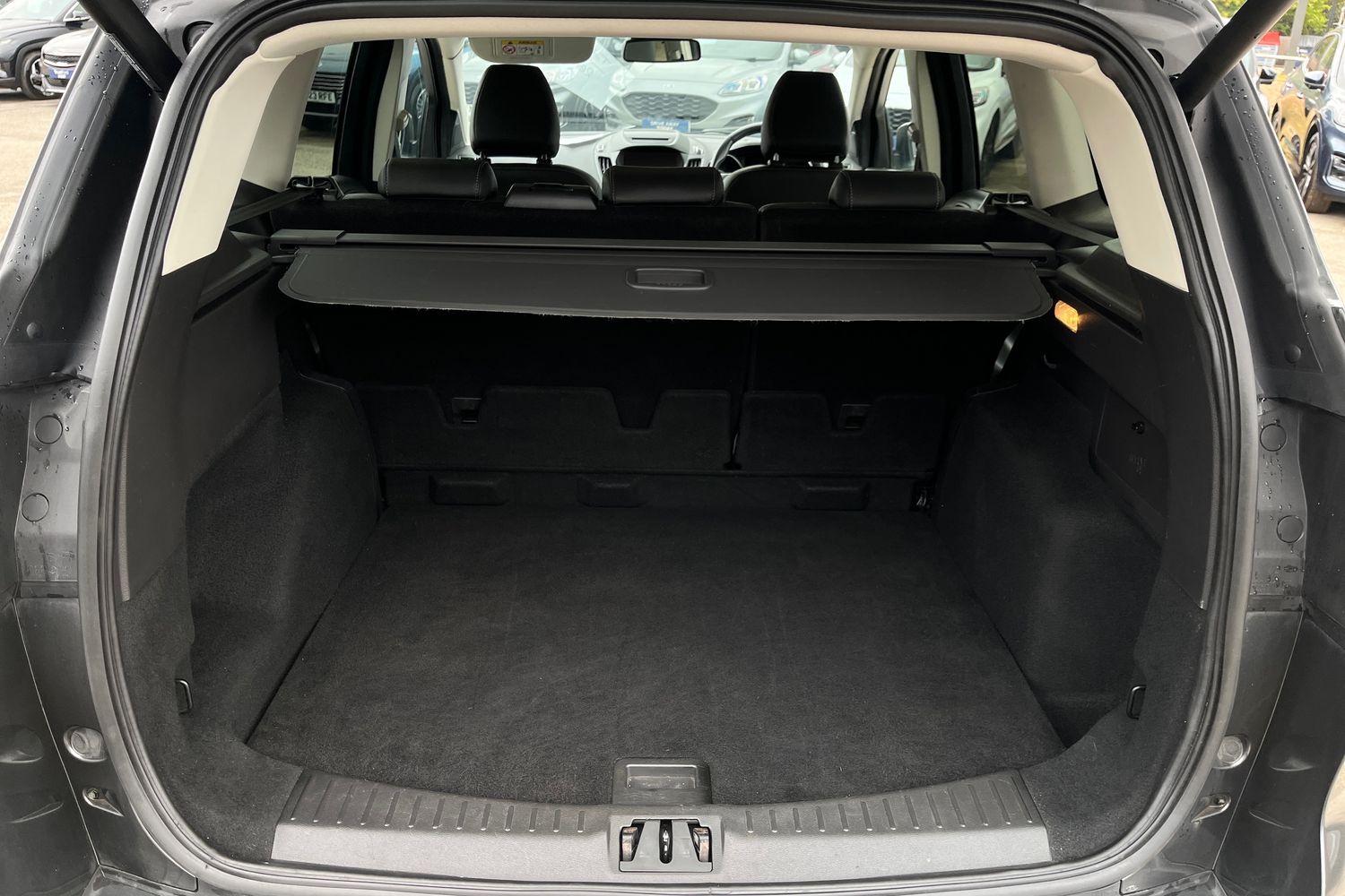 Ford Kuga Photo 20