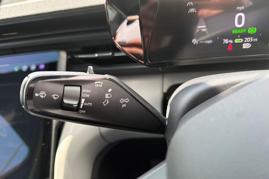 Ford Explorer Photo autoimg-6f52552d45154ed8a7d20ed4d06c20adc139e954.jpg