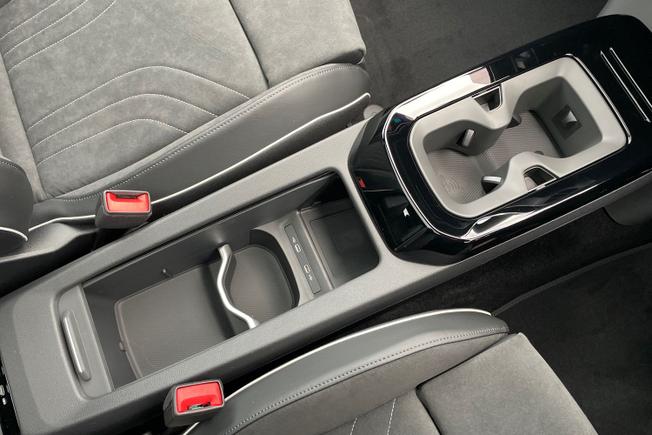 VOLKSWAGEN Id.5 Photo 40
