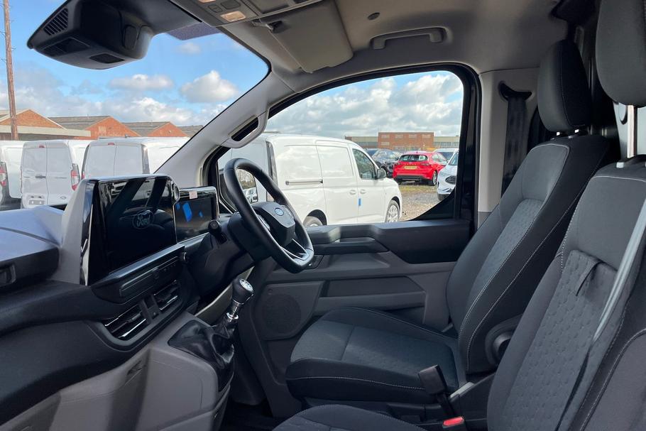 Used Ford TRANSIT CUSTOM WR75NBG 3