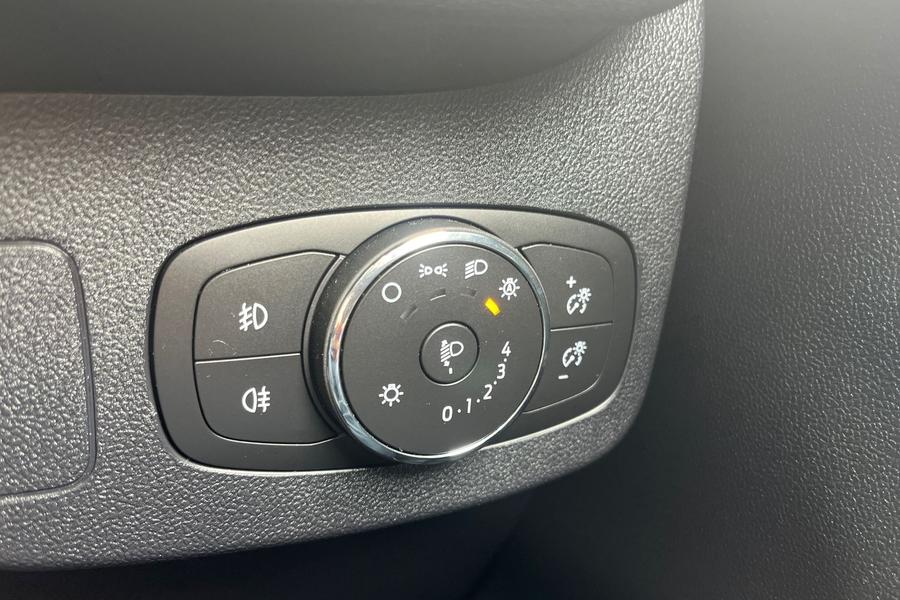 Ford PUMA Photo autoimg-6f5a37d228ec9ca2141ec9250894a86d170d7101.jpg