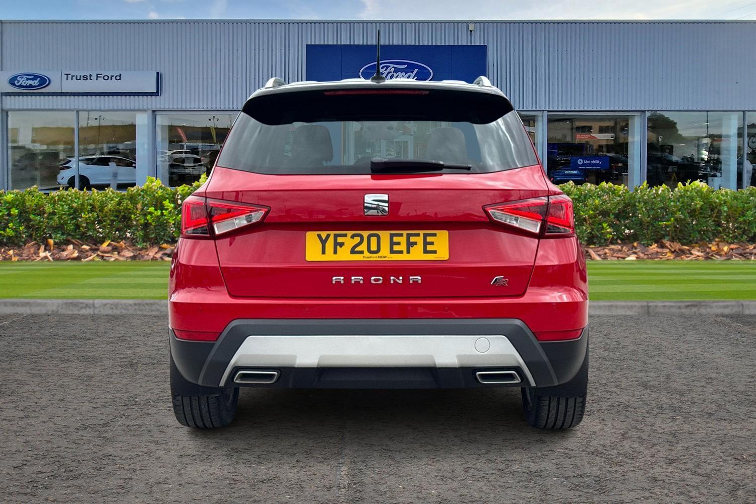 SEAT ARONA Photo 6
