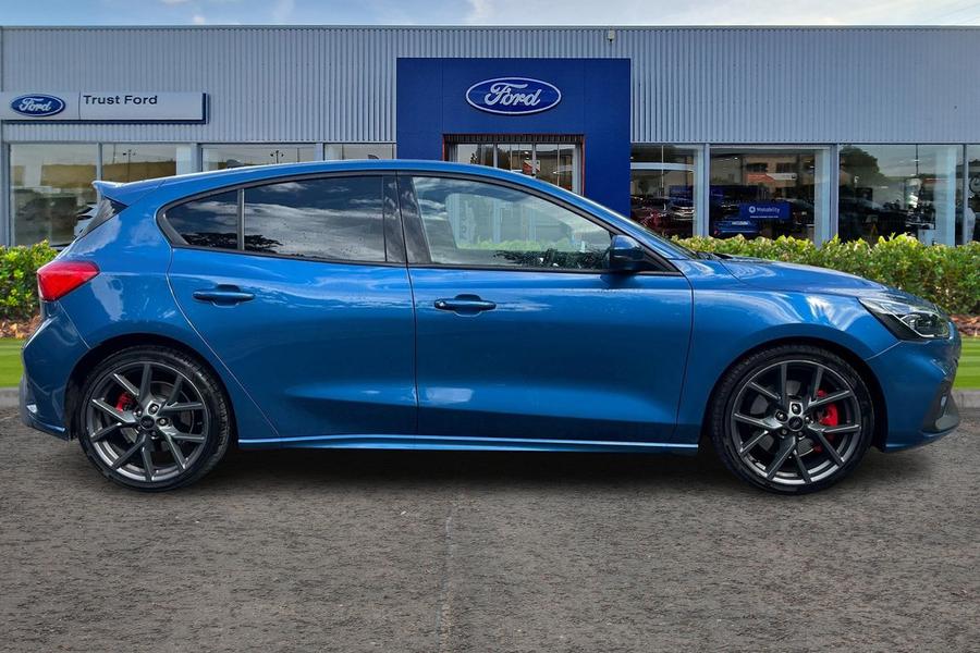Ford Focus Photo autoimg-6f61c357461ec3dfba694367b895d6e8edfd2222.jpg