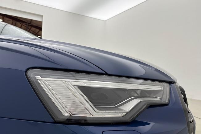 AUDI A6 Photo 19