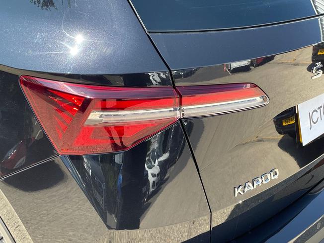 ŠKODA Karoq Photo 18