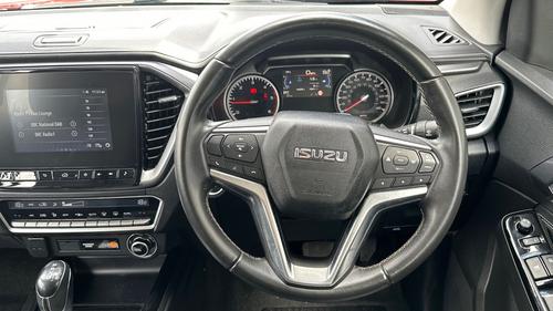Isuzu D-MAX Photo autoimg-6f695bf104d720dabe9fa2f7005d8efb6faf5934.jpg