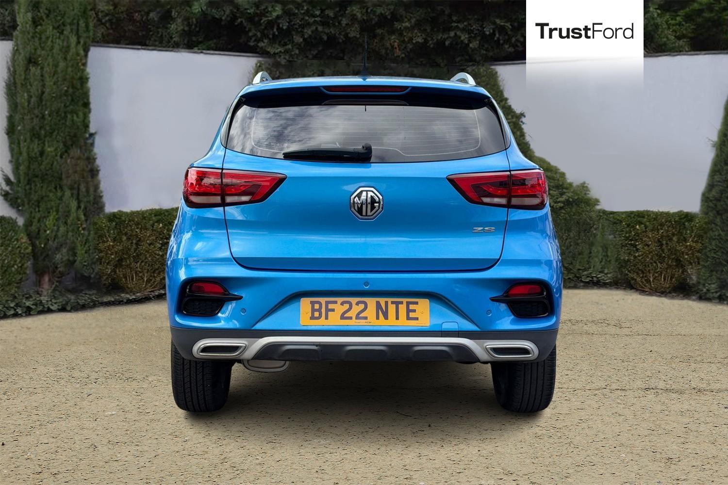 MG ZS Photo 6