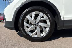 VOLKSWAGEN Tiguan Photo 5