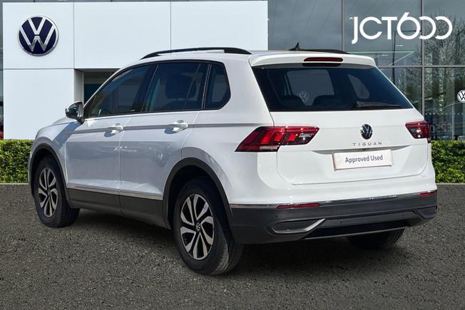 Volkswagen Tiguan Photo 3