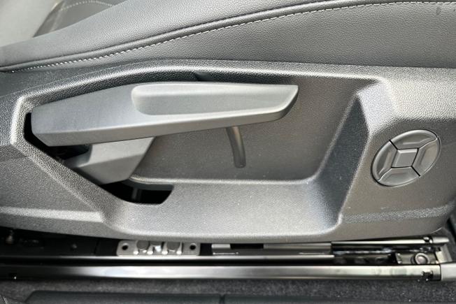 AUDI Q3 Photo 54