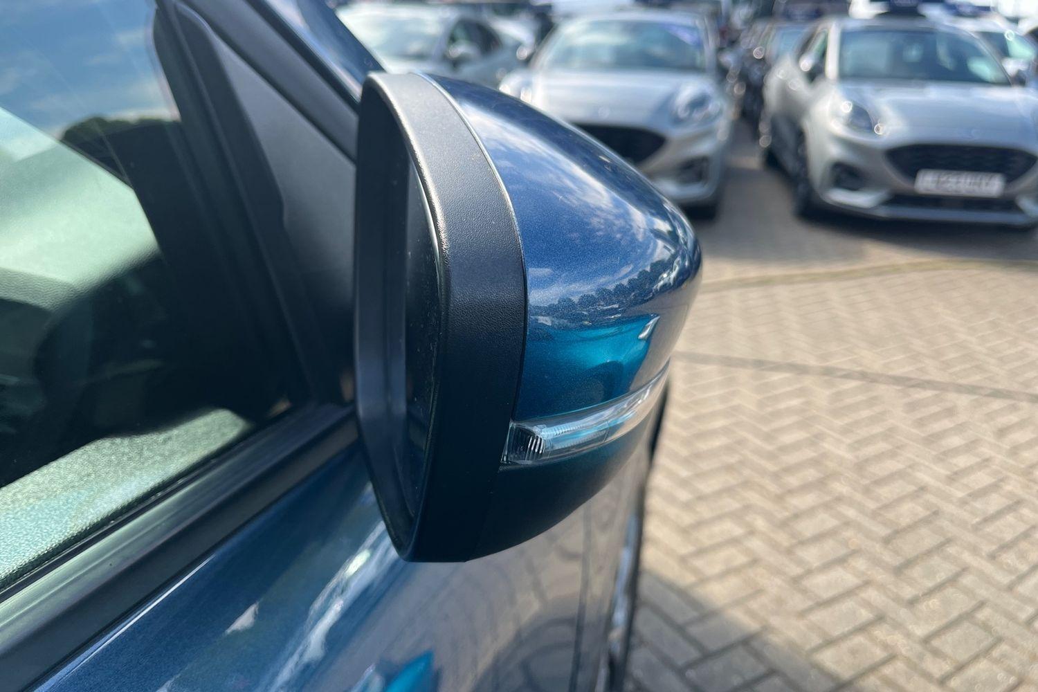 Ford KUGA Photo 23