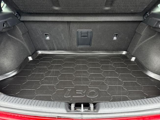 HYUNDAI I30 Photo 12