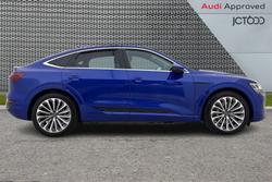 AUDI Q8 E-Tron Photo 4