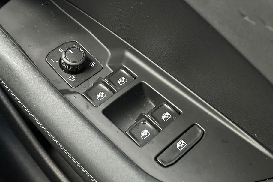 Used CUPRA Terramar DV25ZPF 16