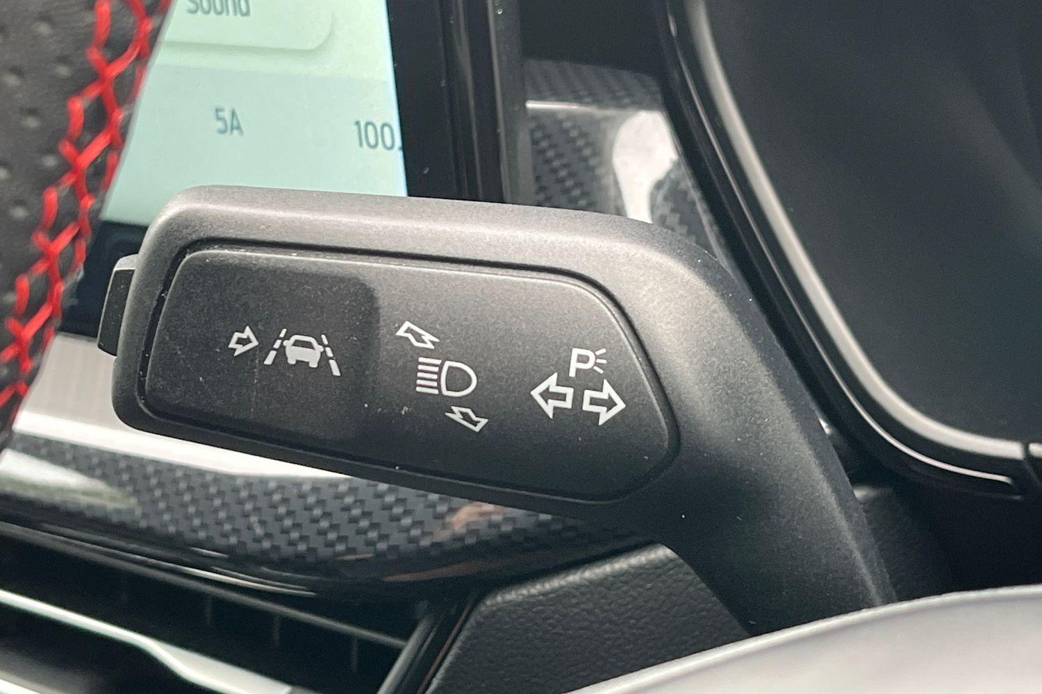 Ford Focus Photo 13