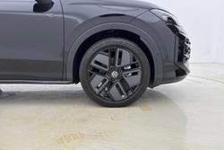 VOLKSWAGEN  T-Roc Photo 5