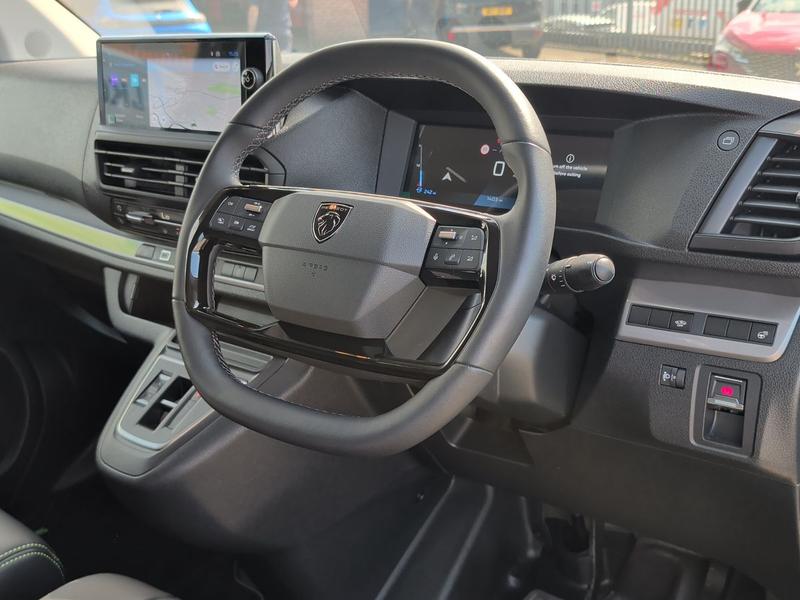 Used Peugeot Expert NX26XGZ 32