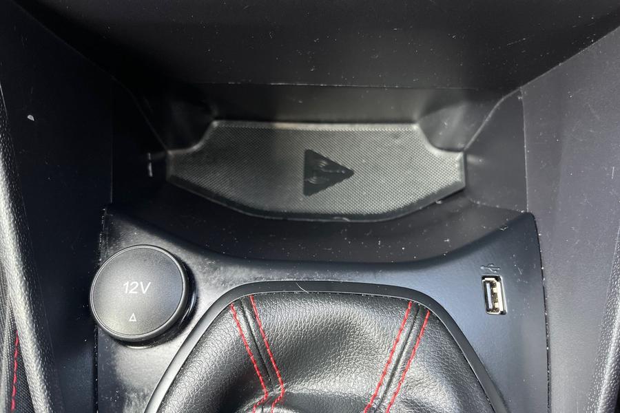 Ford FIESTA Photo autoimg-6f8d85ffdb2e2cc03d19ef8c1df255c8722ba152.jpg