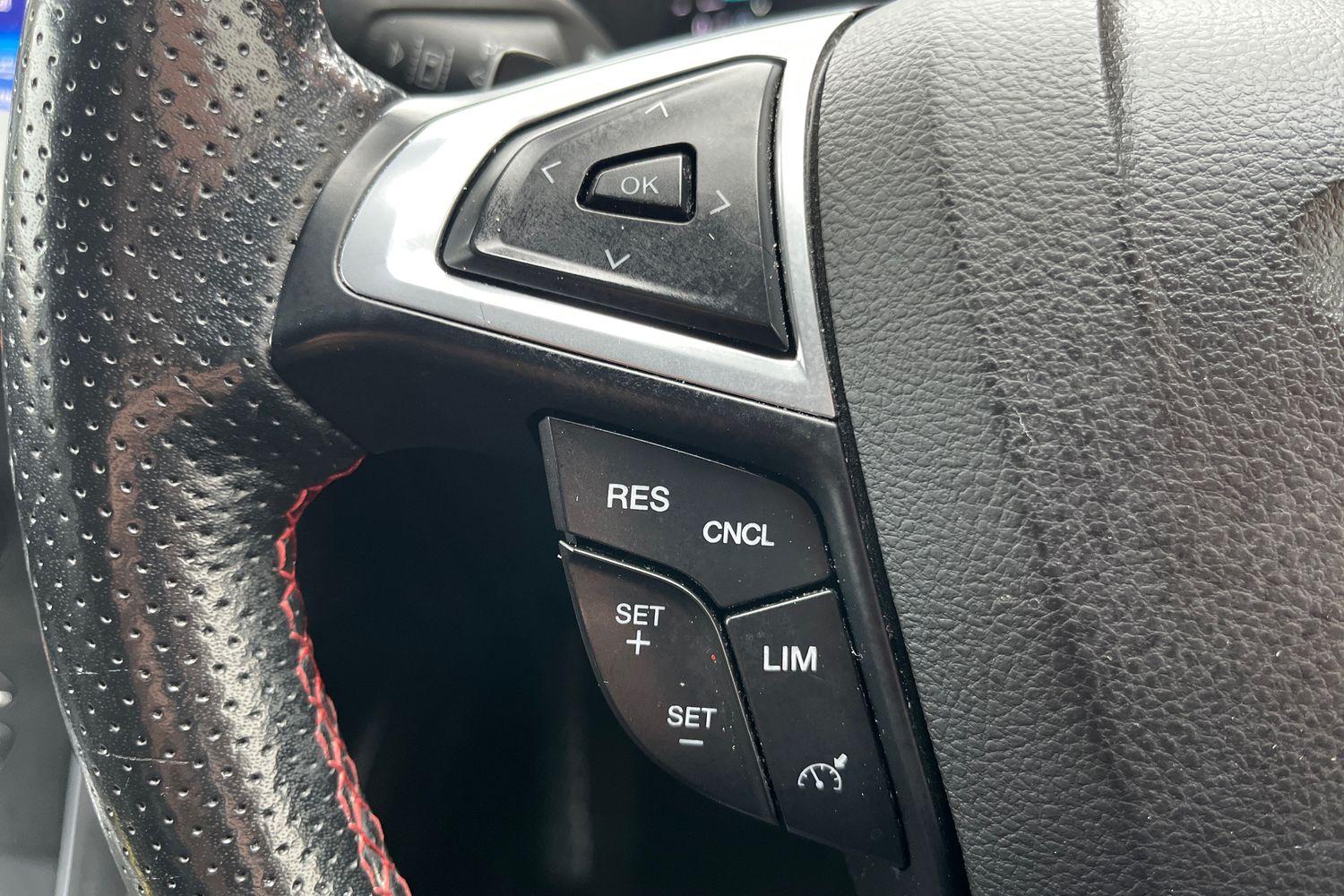 Ford S-Max Photo 34