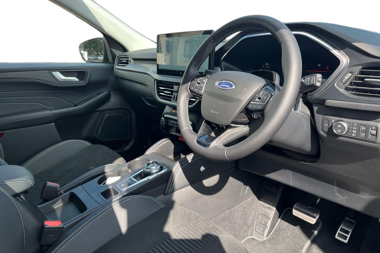 Ford KUGA Photo 8