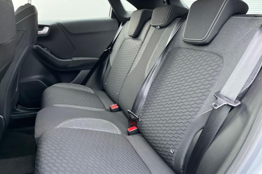 Ford PUMA Photo autoimg-6f994cde292f6a5c582db646f4c8efe153af2241.jpg