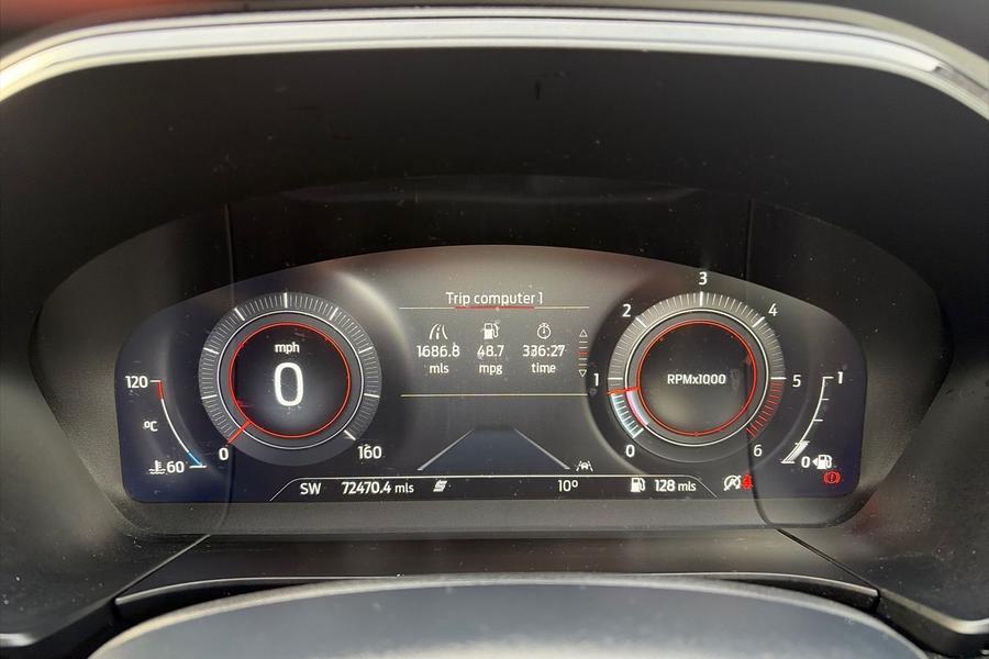 Ford KUGA Photo autoimg-6f99576605a56fef542ae5be808b667d900de2a0.jpg