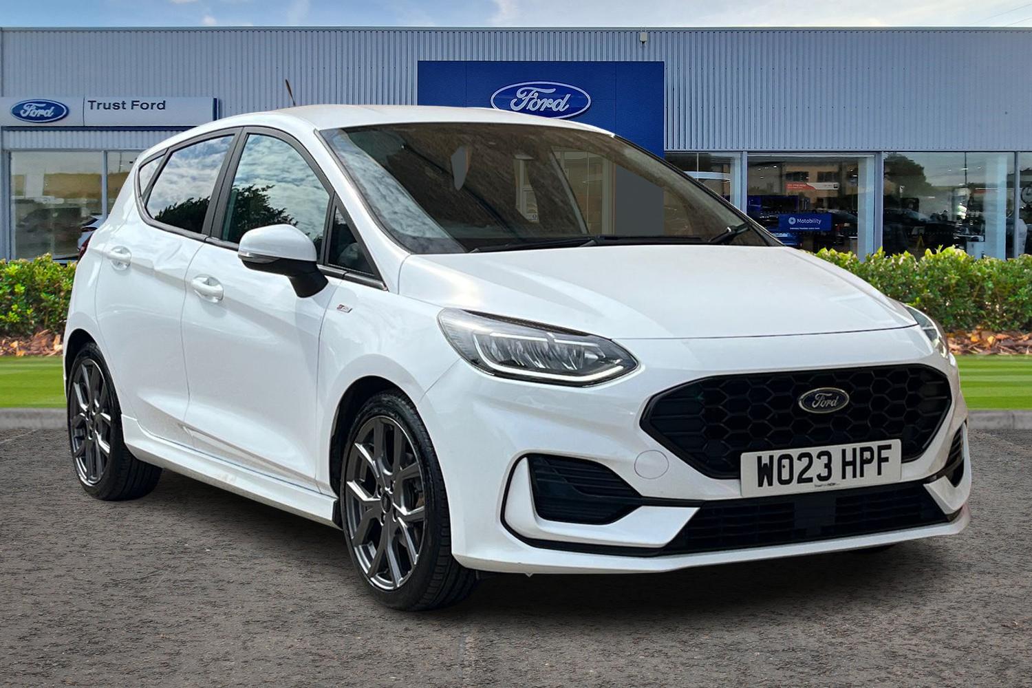 Ford FIESTA Photo 0
