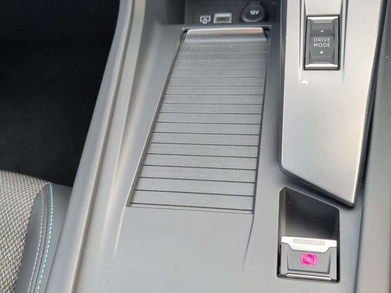 Used Peugeot 308 MT72YTA 42