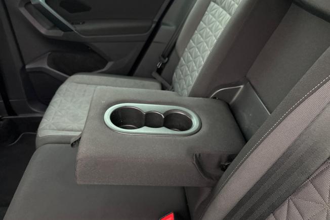 VOLKSWAGEN Tiguan Photo 31