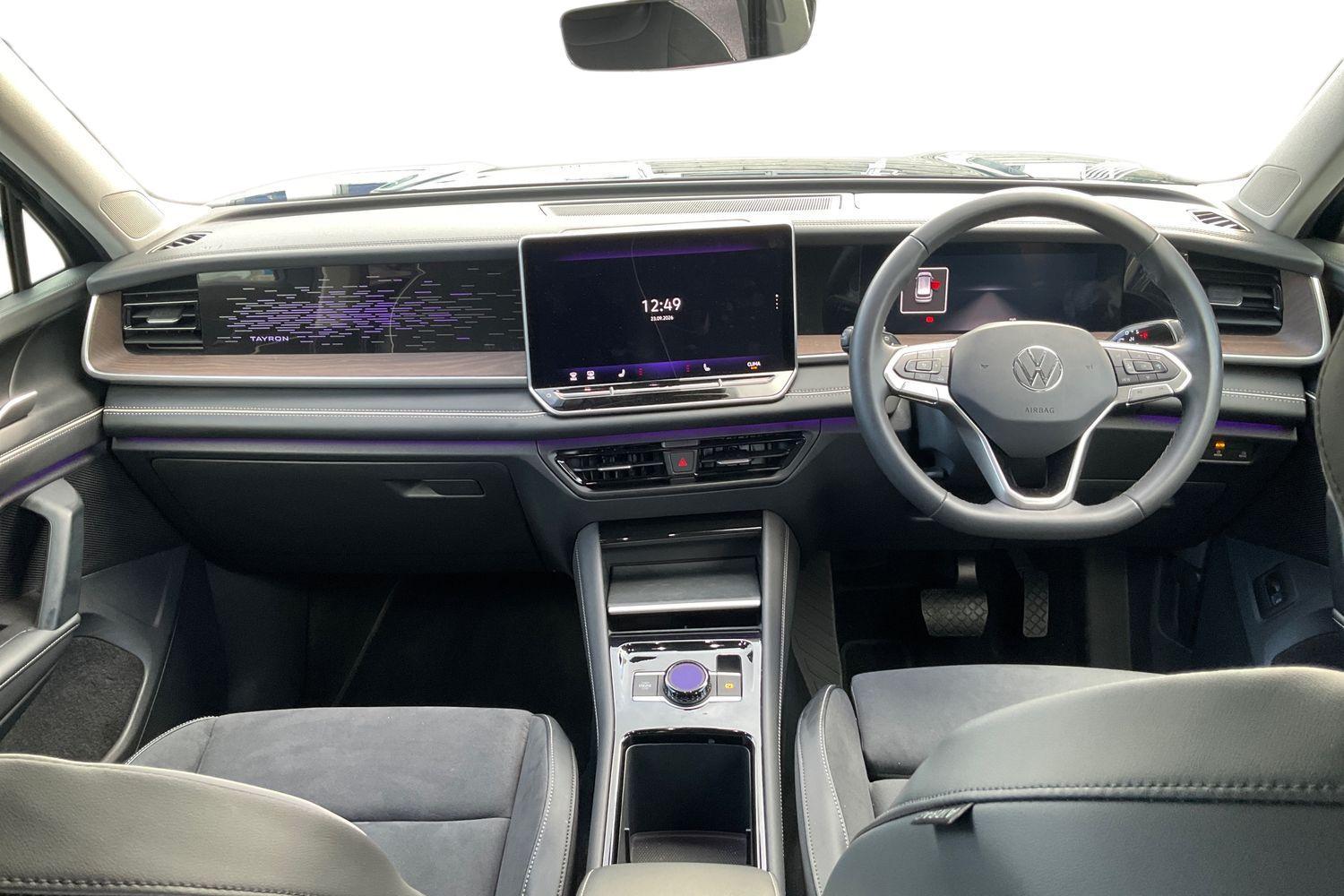 Volkswagen TAYRON Photo 9