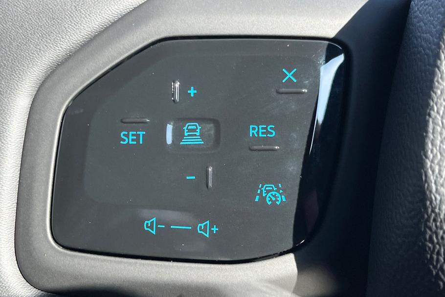 Used Ford EXPLORER 25