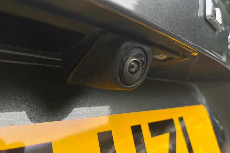 Ford FOCUS Photo autoimg-6fa552fdfb0b6ad9aec44e2bc8d6024ed6c8b4b8.jpg