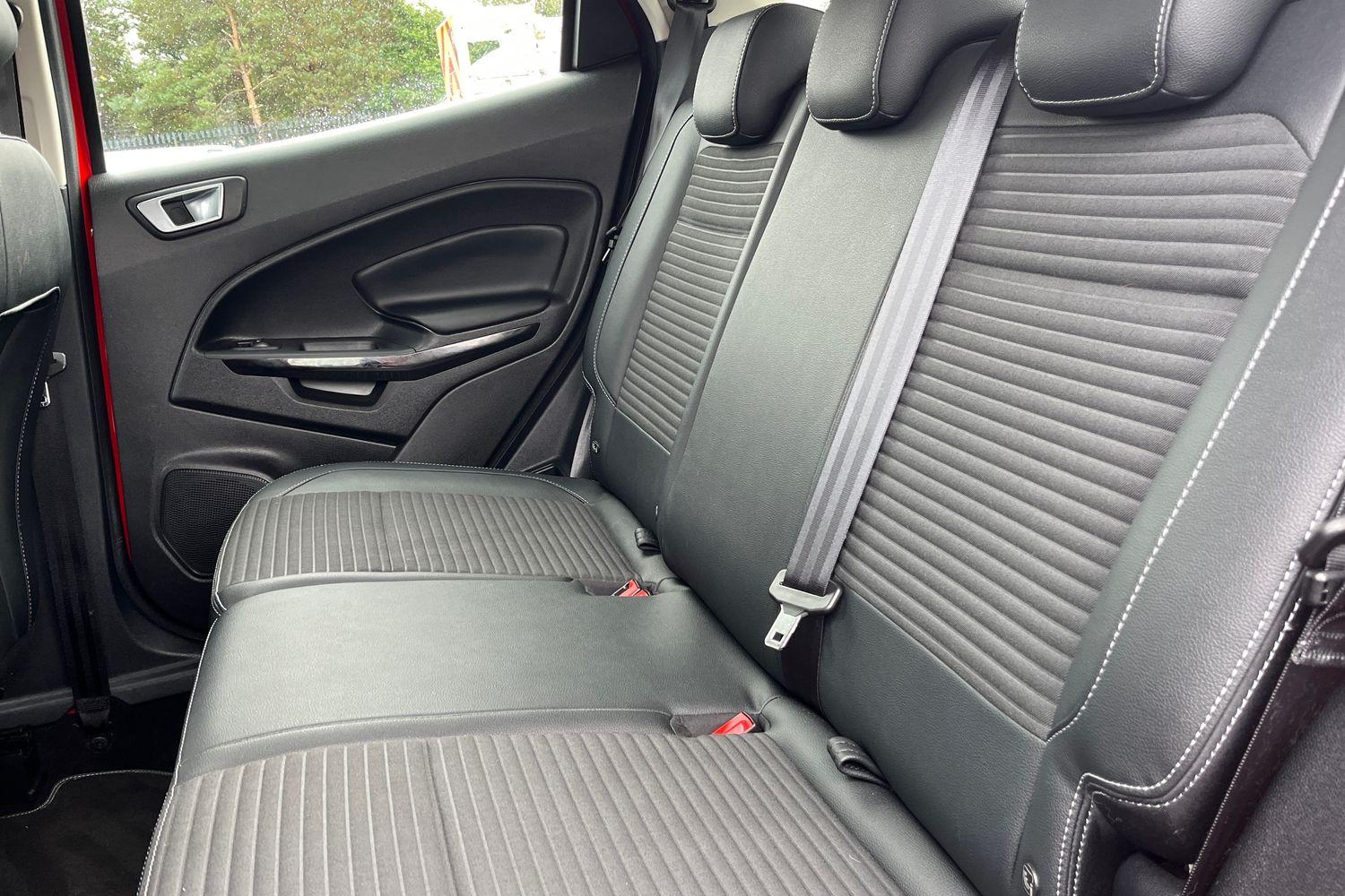 Ford EcoSport Photo 19