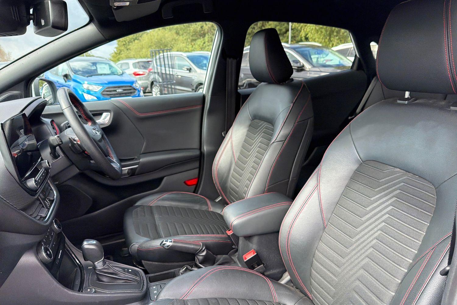 Ford PUMA Photo 18