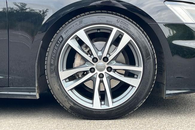 AUDI A6 Avant Photo 5