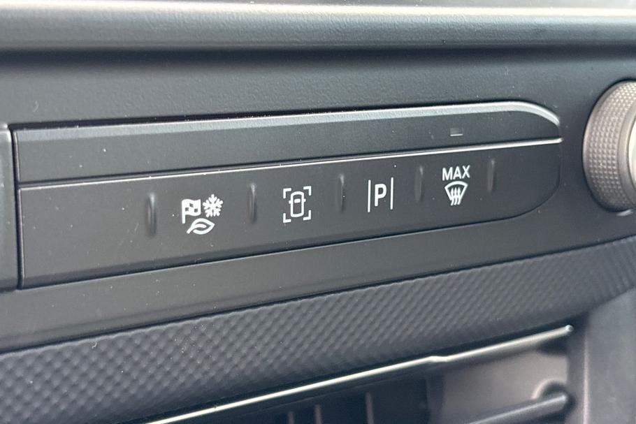 Used Ford TRANSIT CUSTOM WP75VZW 38