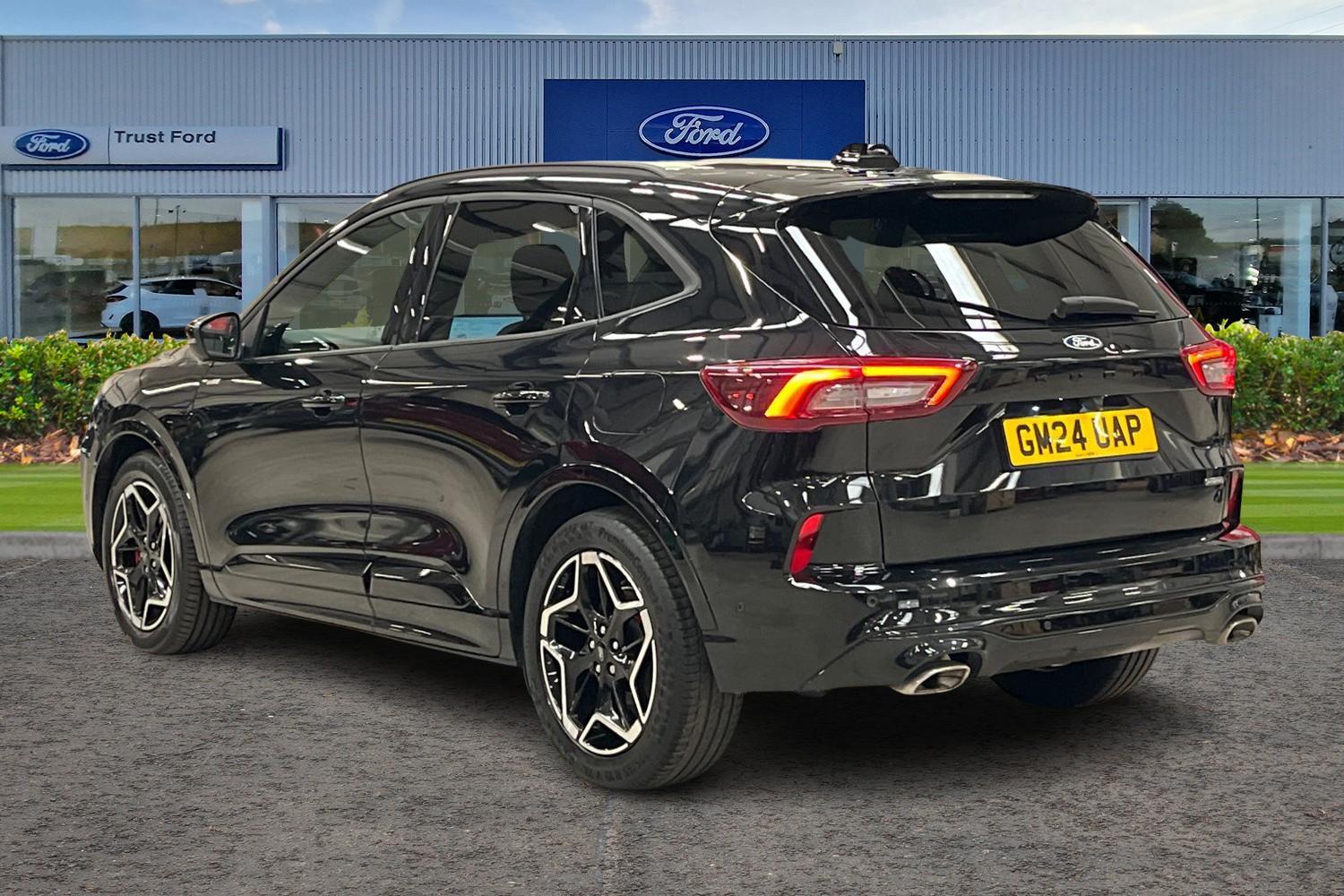 Ford Kuga Photo 1