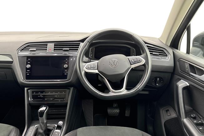 Volkswagen Tiguan Photo 11