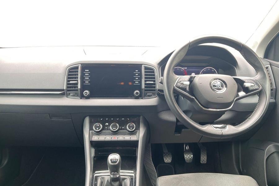 Skoda KAROQ Photo autoimg-6fb6c28cebba2a8ed48b733249d0625a7d3274c4.jpg