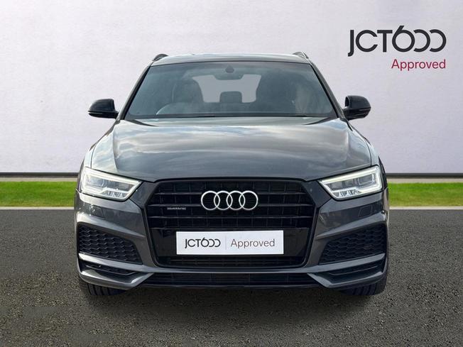 AUDI Q3 Photo 8