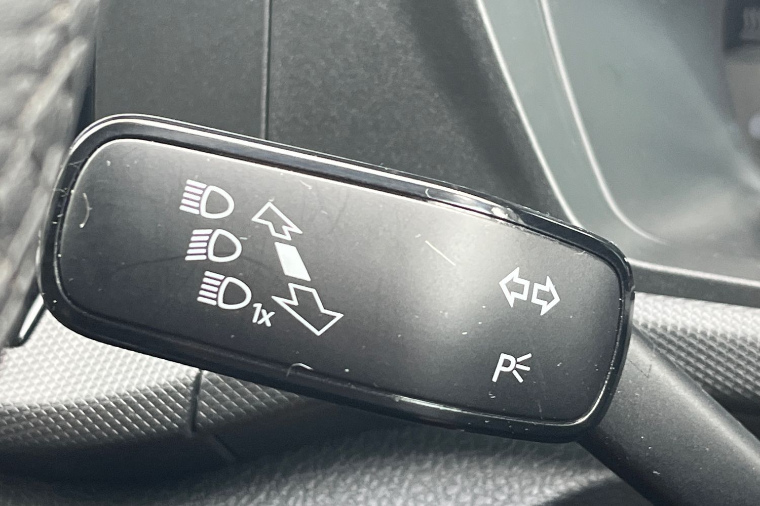 Ford TRANSIT CONNECT Photo 23