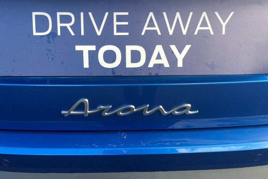 SEAT ARONA Photo autoimg-6fc458db5aa149c766f97f72691980e3b8103a70.jpg