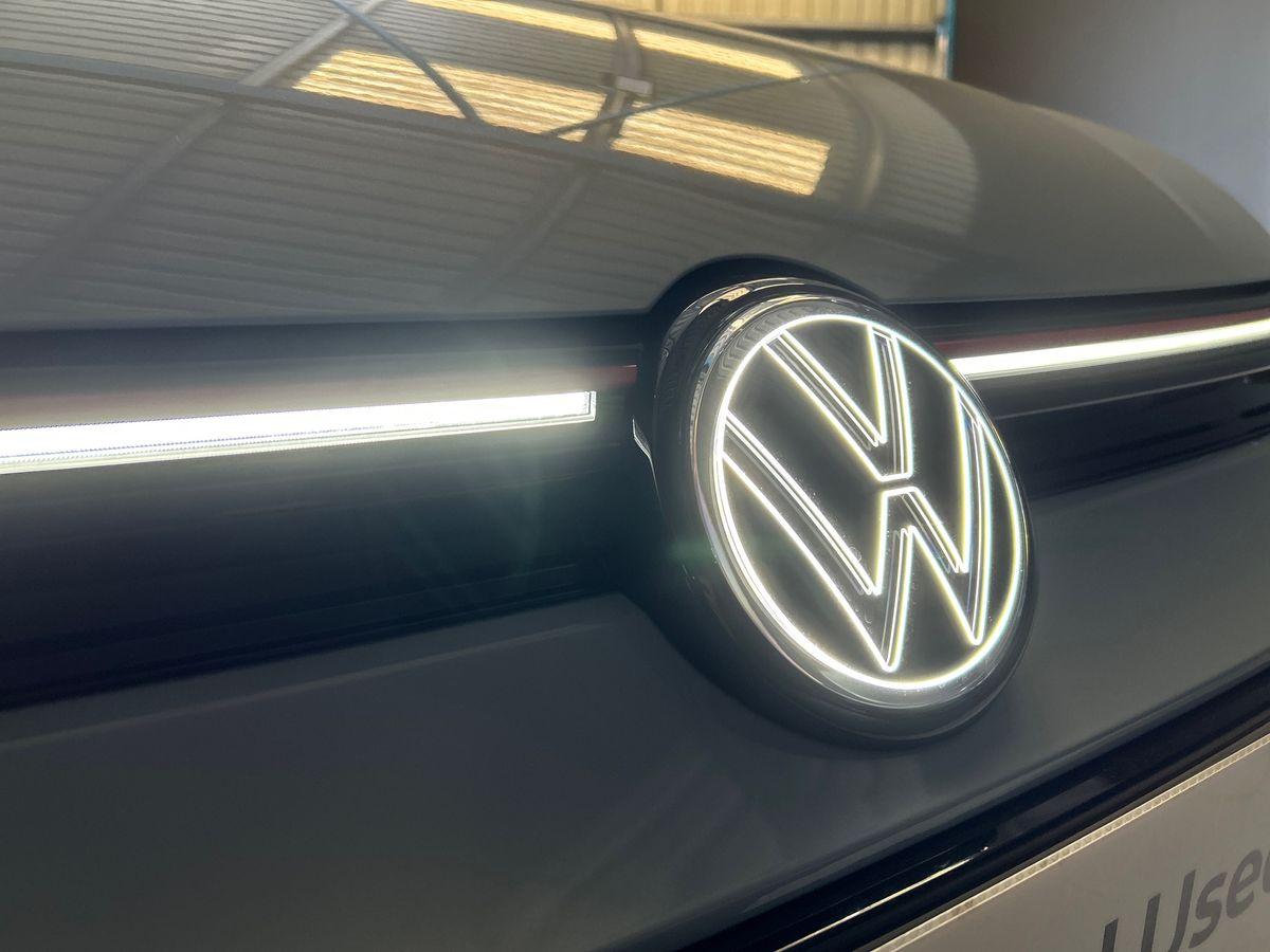 Volkswagen Golf Photo autoimg-6fc79e37304db0f0b0e2962888a565570d872172.jpg