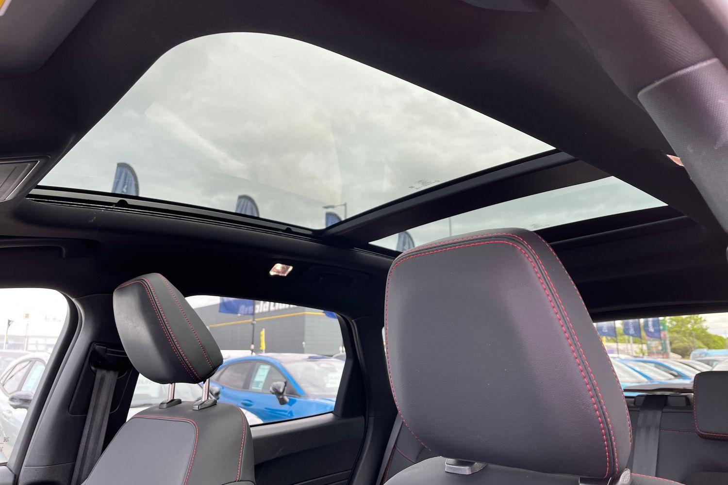 Ford Kuga Photo 38