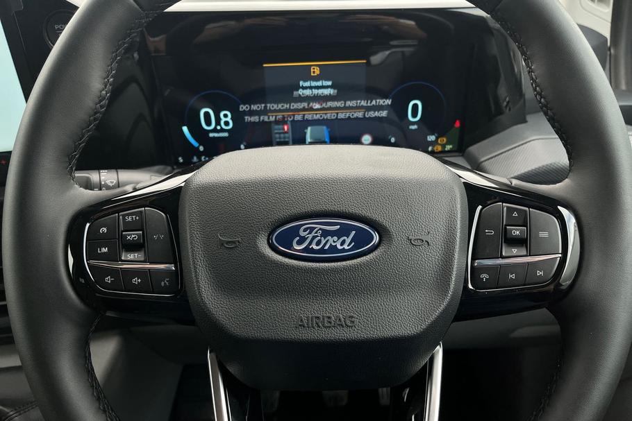 Used Ford TRANSIT CUSTOM KMZ4244 26