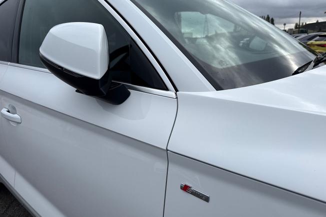 AUDI Q5 Photo 22
